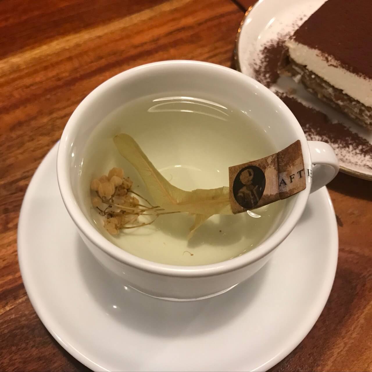 旧チェジュカフェ・アフターグローの紅茶
